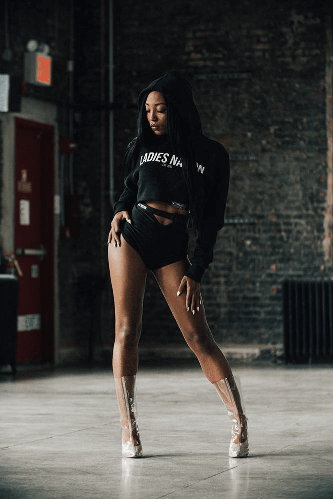 LN Something 5 - Before On set